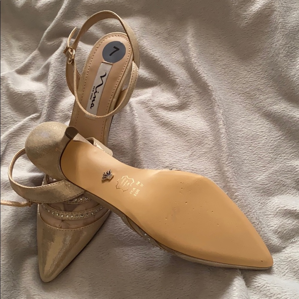 Designer shoes - Picture 2 of 3